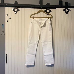 Parker Smith white jeans! Good luck finding these in retail. Size 31=14. 26”l
